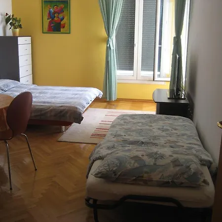 Seaside Amphora * Split